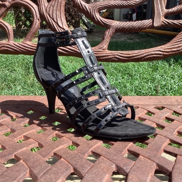 New York Transit Value Me Small Heel Rhinestone Heels - Picture 3 of 10